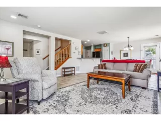 Photo #2: 8621164 Listing 
