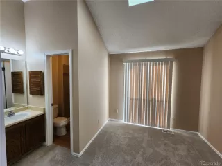 Photo #6: 8628316 Listing