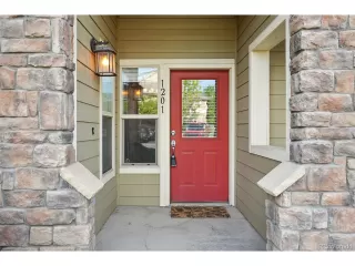 Photo #3: 8632760 Listing