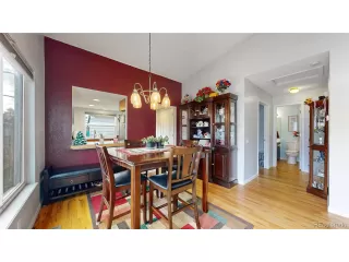 Photo #5: 8632963 Listing