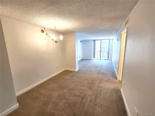 Photo #4: 8634616 Listing