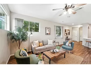 Photo #4: 8635289 Listing