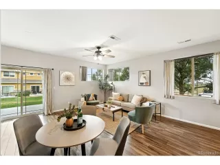 Photo #6: 8635289 Listing