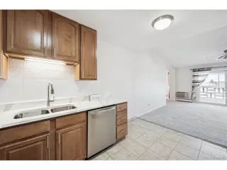 Photo #5: 8637744 Listing 