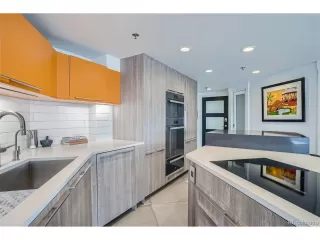 Photo #5: 8638564 Listing