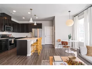 Photo #3: 8639482 Listing