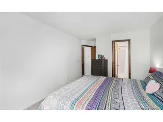 Photo #5: 8642101 Listing