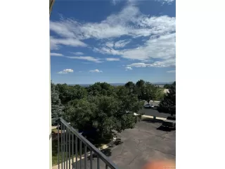 Photo #6: 8642955 Listing
