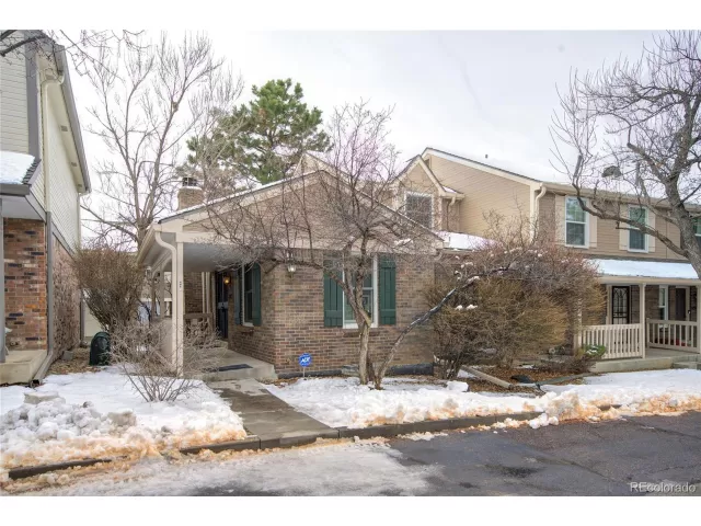 MLS: 8646013 Condo For Sale