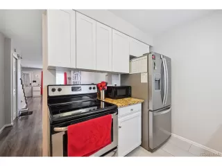 Photo #5: 8647851 Listing