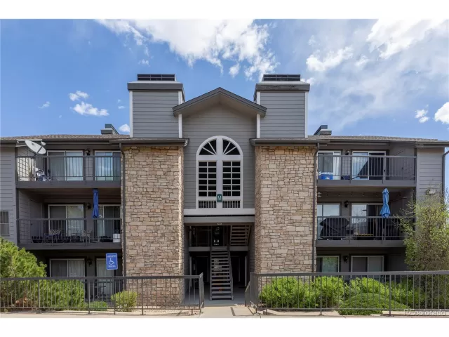 MLS: 8648630 Condo For Sale