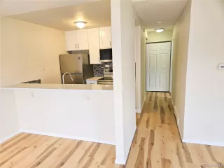 Photo #6: 8648755 Listing 