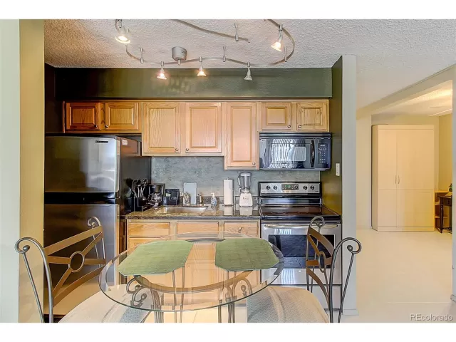 MLS: 8649241 Condo For Sale