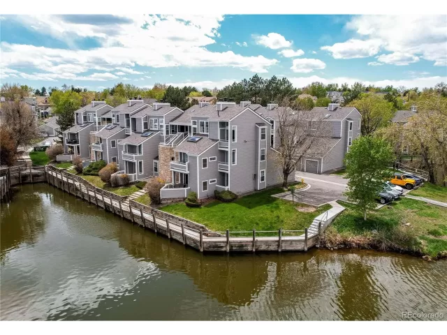 MLS: 8650789 Condo For Sale