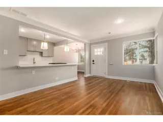 Photo #6: 8651092 Listing