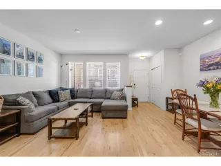 Photo #4: 8652766 Listing