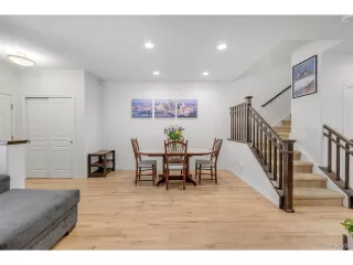 Photo #5: 8652766 Listing