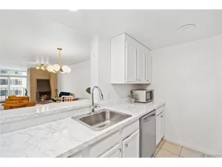 Photo #5: 8654229 Listing