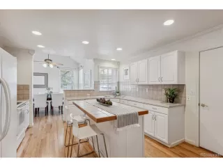 Photo #6: 8656681 Listing