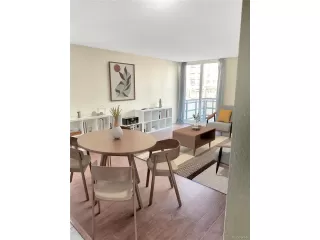 Photo #2: 8657236 Listing