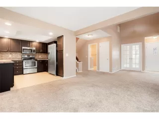 Photo #5: 8657652 Listing 