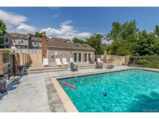 Photo #4: 8658646 Listing
