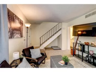 Photo #2: 8659474 Listing
