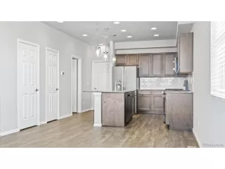 Photo #3: 8659726 Listing 