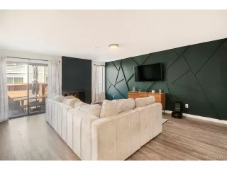 Photo #2: 8661004 Listing