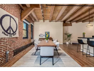 Photo #6: 8663381 Listing 