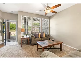 Photo #6: 8672108 Listing