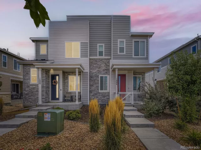 MLS: 8672421 Condo For Sale