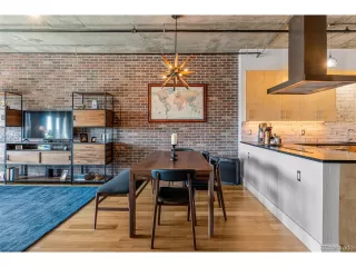 Photo #5: 8673086 Listing