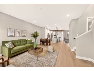 Photo #3: 8673674 Listing