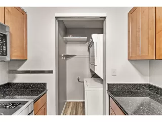 Photo #5: 8673704 Listing 