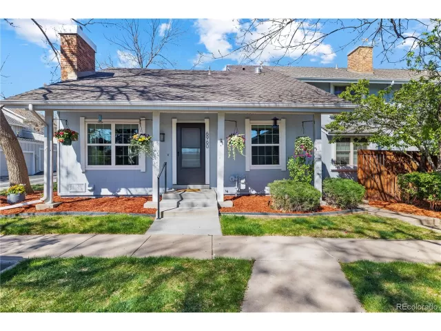 MLS: 8674730 Condo For Sale