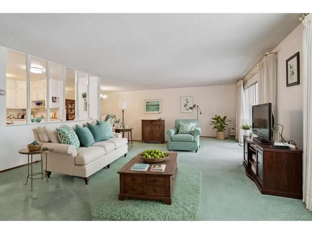 MLS: 8676463 Condo For Sale