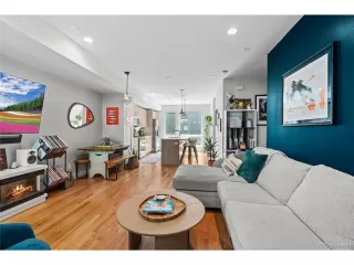 Photo #2: 8678184 Listing