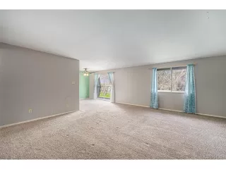 Photo #3: 8679420 Listing