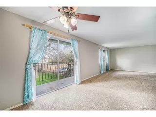 Photo #6: 8679420 Listing