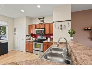 Photo #6: 8682212 Listing 