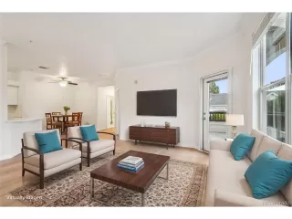 Photo #6: 8682886 Listing