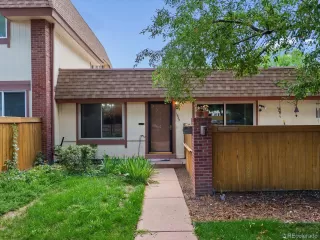 Photo #4: 8684949 Listing