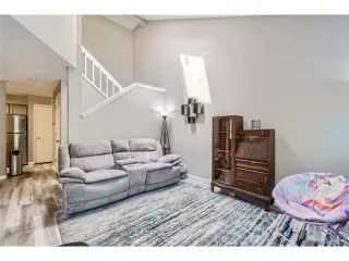 Photo #5: 8685923 Listing 