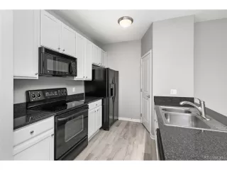 Photo #3: 8692141 Listing