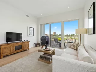 Photo #6: 8692527 Listing