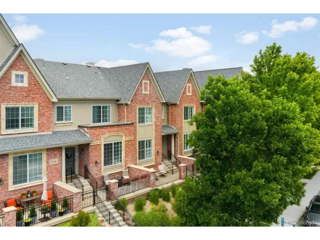 MLS: 8693652 Condo For Sale