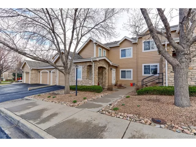 MLS: 8695057 Condo For Sale