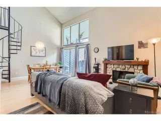 Photo #5: 8695984 Listing