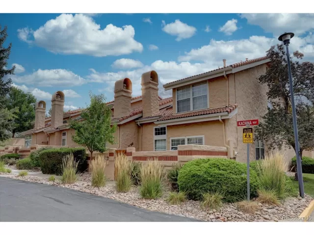 MLS: 8698874 Condo For Sale